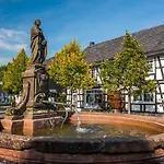 Welcome In - Komfortable Fuer 5 Personen Mit Wunderschoener Aussicht Winterberg