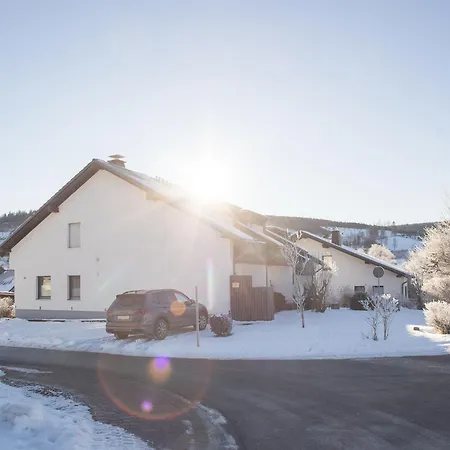 Welcome In - Komfortable Fuer 5 Personen Mit Wunderschoener Aussicht Lägenhet Winterberg